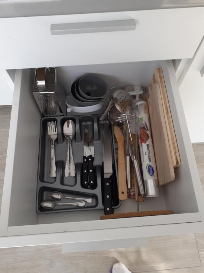 Sara Apartman Livezeni  Eksteriør billede